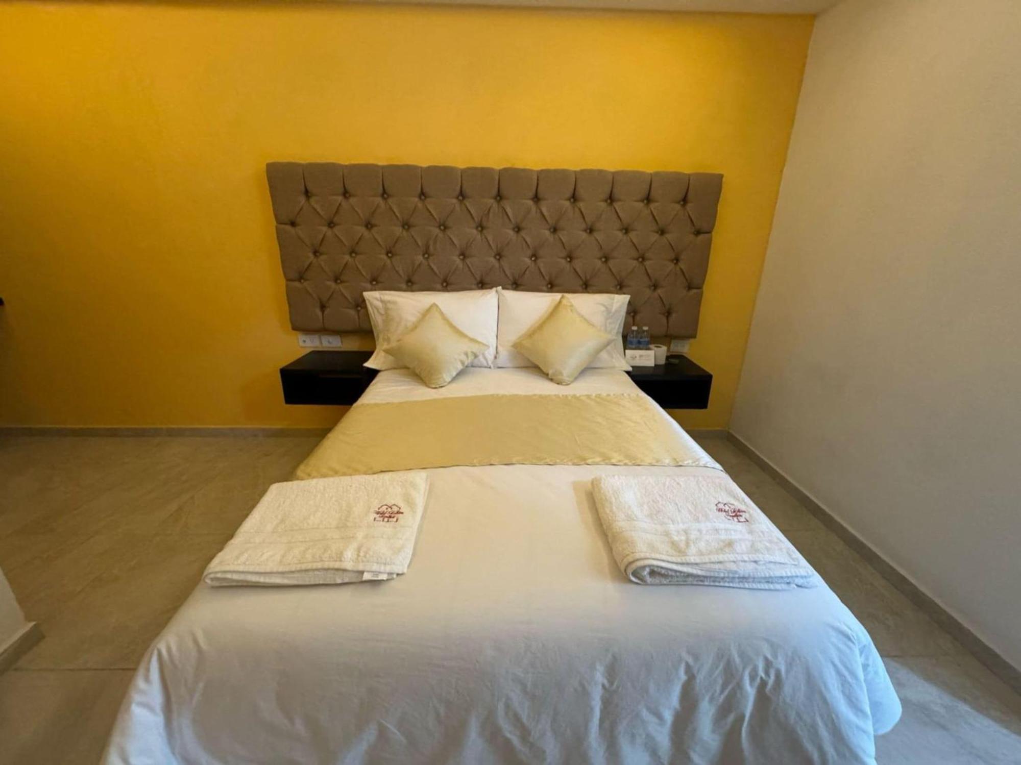 Hotel tollan Cholula Exteriör bild